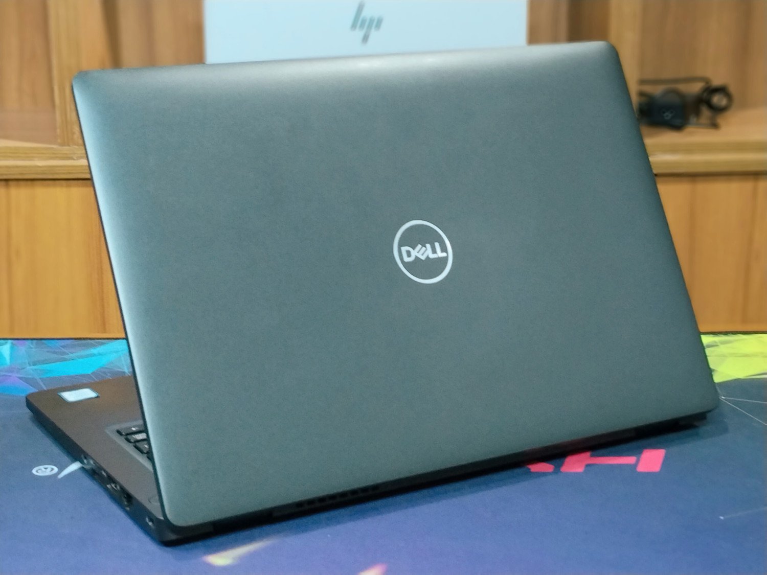 Dell Latitude 5300, 8th Gen Core i5 Processor, 8GB DDR4 RAM, 256GB SSD Storage, 13.3 Inch FHD Touch Display